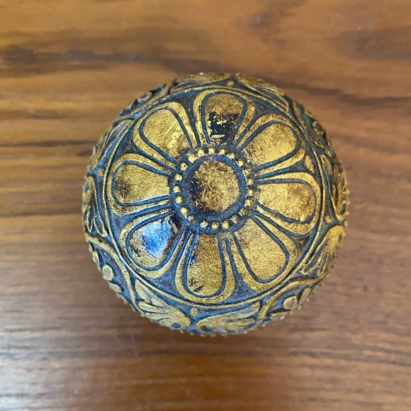 VTG (3) Rustic Brown & Gold Decorative Carpet Balls - Picture 3 of 6